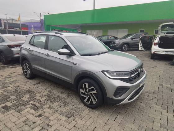 VOLKSWAGEN T-CROSS 1.0 200 TSI TOTAL FLEX COMFORTLINE AUTOMÁTICO VOLKSWAGEN T-CROSS 1.0 200 TSI TOTAL FLEX COMFORTLINE AUTOMÁTICO